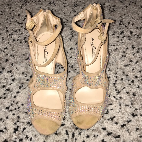 Just In✨ Suede Bling Heels - Picture 4 of 10